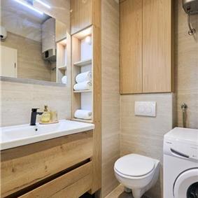 One Bedroom Apartment in Dubrovnik City with balcony and Parking, Sleeps 2-3